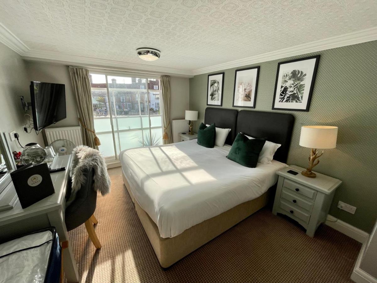 The Abbey Hotel Battle Bagian luar foto