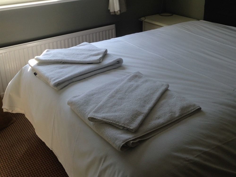 The Abbey Hotel Battle Bagian luar foto